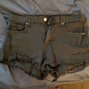 Green H & M shorts